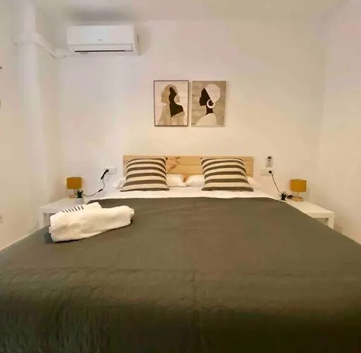 9773 Corte Lägenhet *